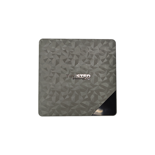 تويستد مايندز, كمبيوتر مكتبي صغير, انتل ان 95, رام 8 جيجا بايت, بسعة 256 جيجا بايت, ويندوز 11 برو