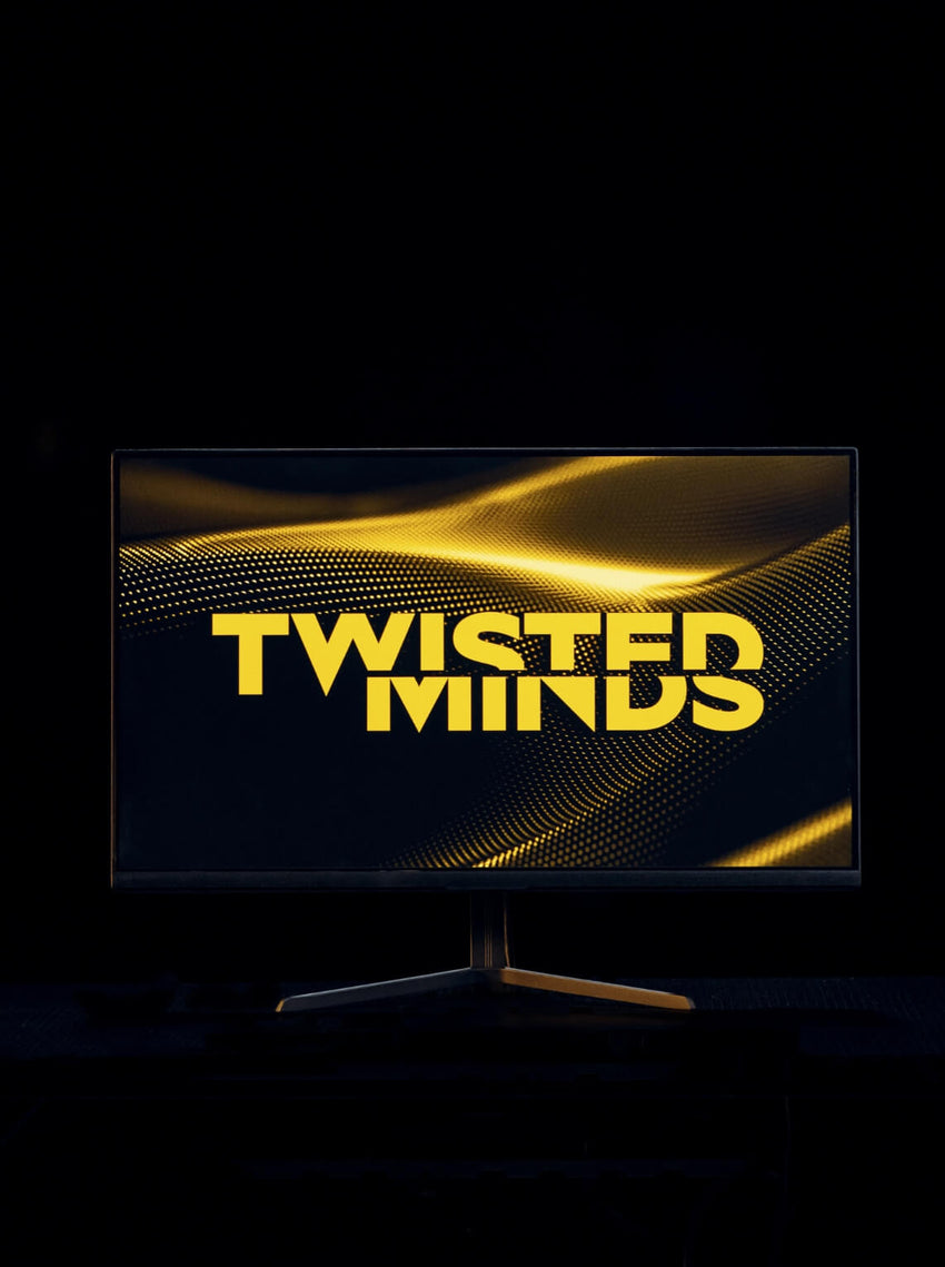 شاشة ألعاب Twisted Minds FHD مقاس 27 بوصة، بتردد 165 هرتز، وزمن استجابة 1 مللي ثانية