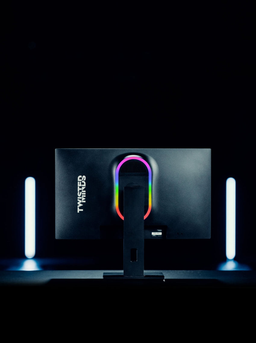 شاشة ألعاب Twisted Minds UHD مقاس 28 بوصة، بتردد 144 هرتز، وزمن استجابة 1 مللي ثانية